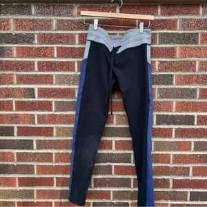 Fabletics Black Gray and Blue Colorblock High Rise Athletic Leggings